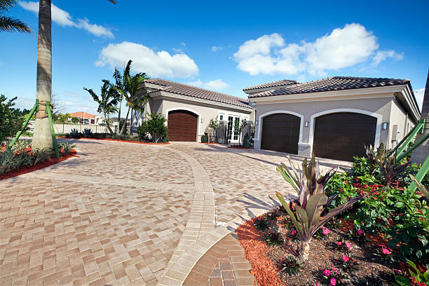 Best Decorative Driveway Pavers  in Northridge, OH